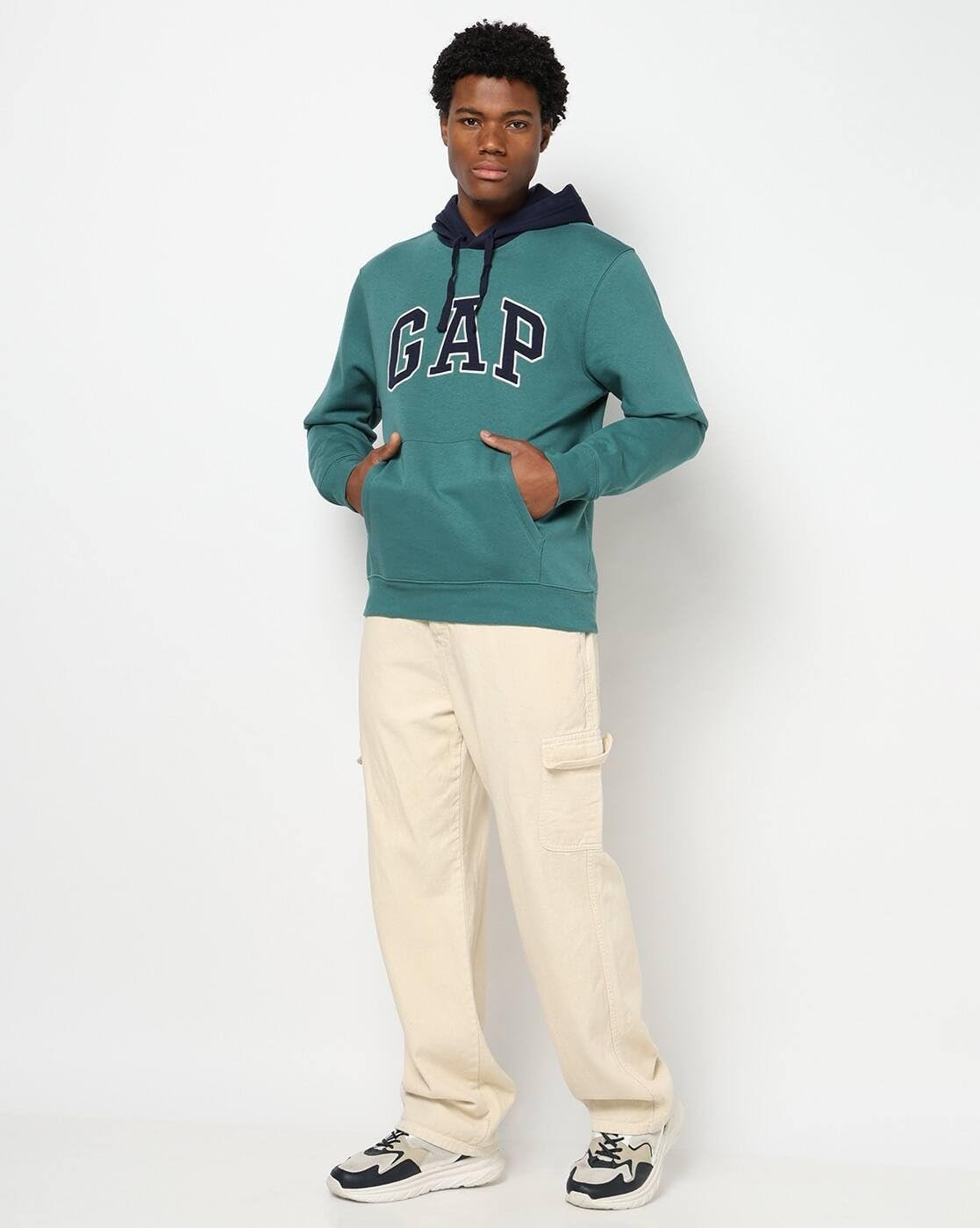 Men Embroidered Relaxed Fit Hooded Neck Full Sleeve Sweatshirt,Green