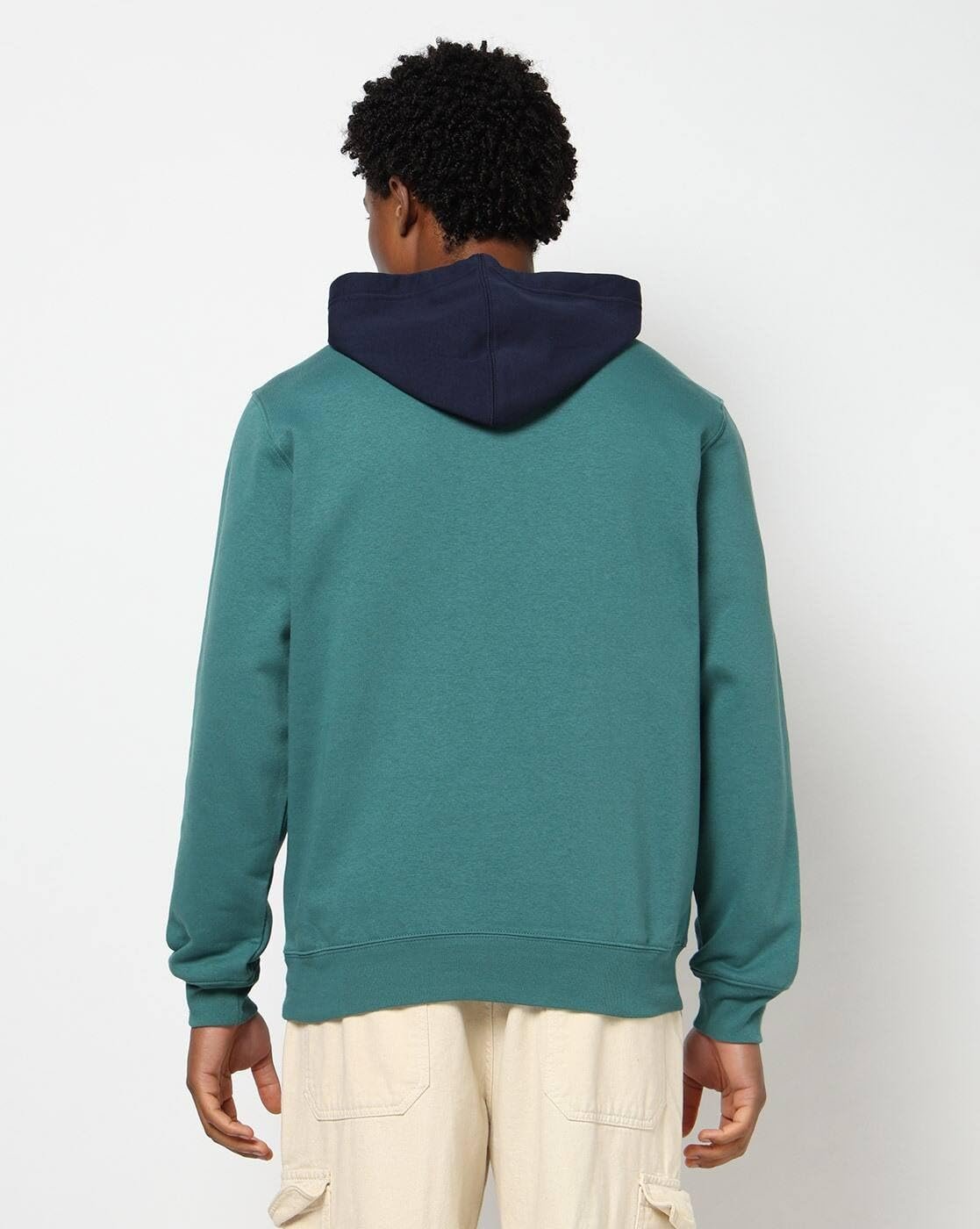 Men Embroidered Relaxed Fit Hooded Neck Full Sleeve Sweatshirt,Green