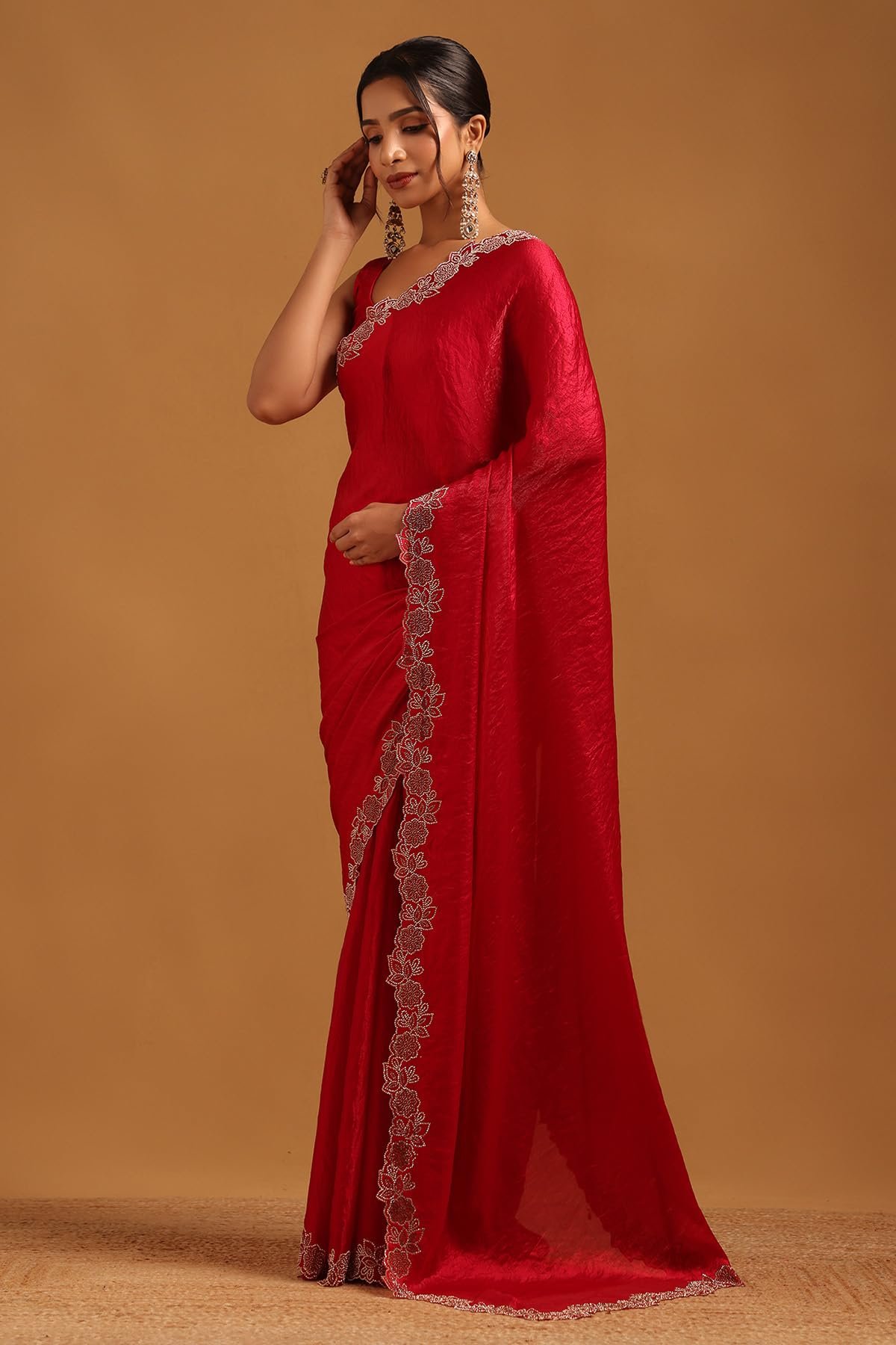 Womens Red Fendy Organza Saree With Stone Work