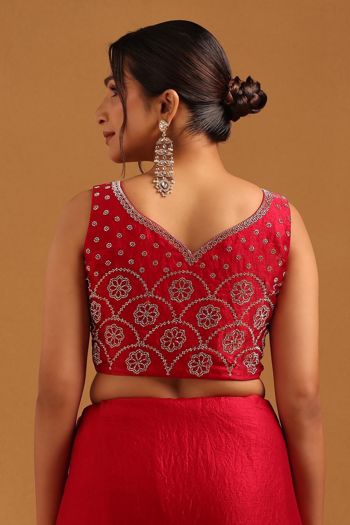 Womens Red Fendy Organza Saree With Stone Work