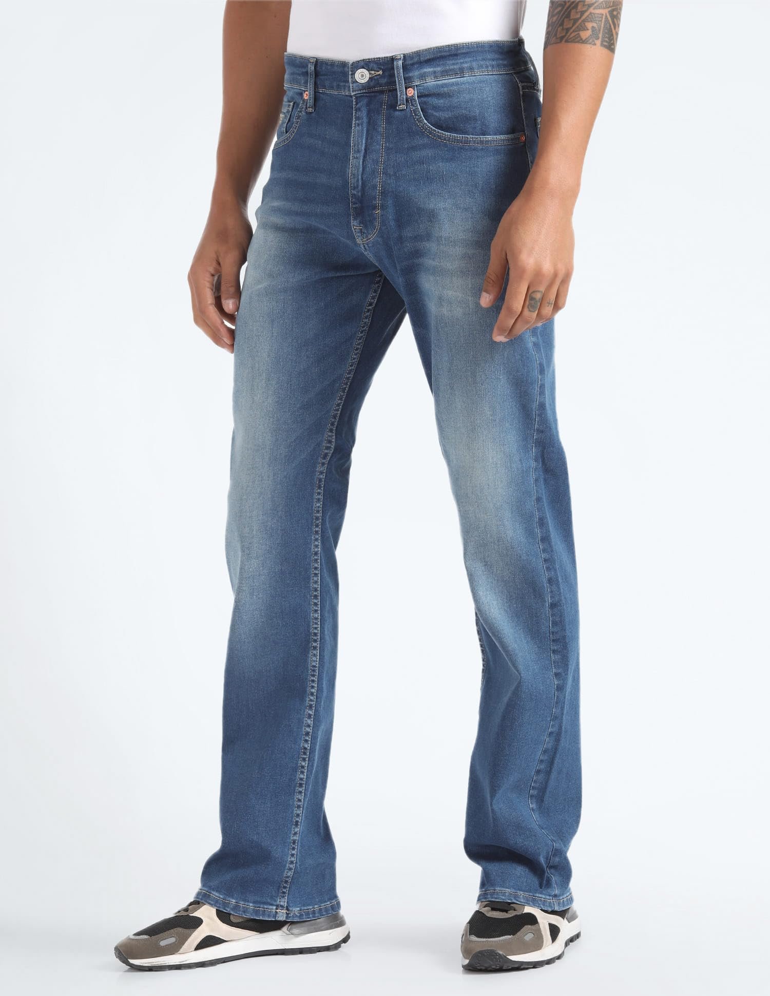Bruce Relax Bootcut Fit Whiskered Jeans (FMJEN2431_Blue)